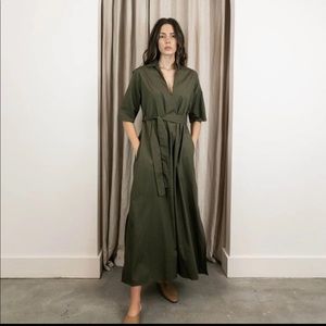 Make an offer! NEW Xirena Ryann Midi Dress In Moss Green M